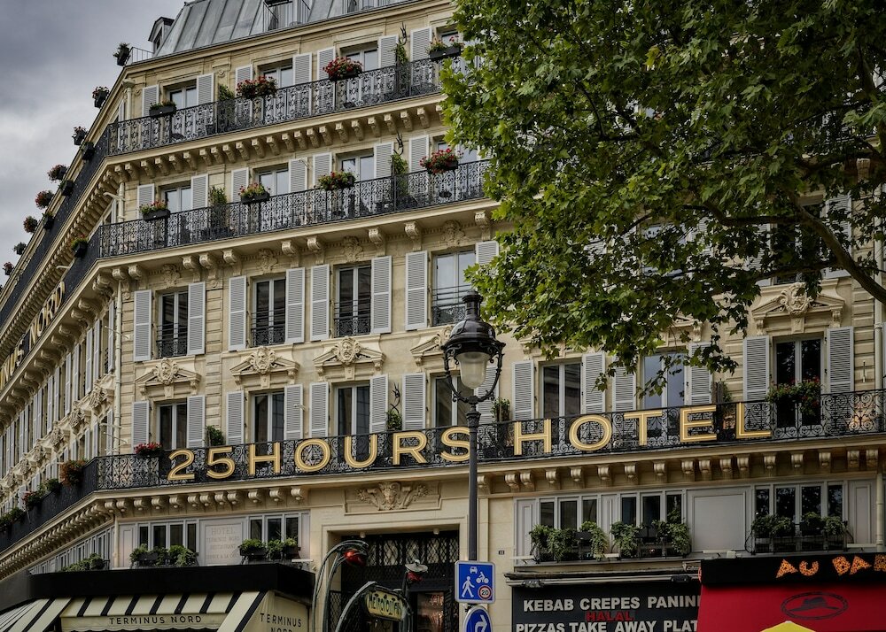 Фото отеля 1