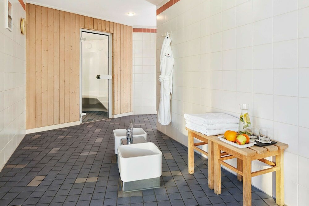 Фото Nh Collection Hamburg City