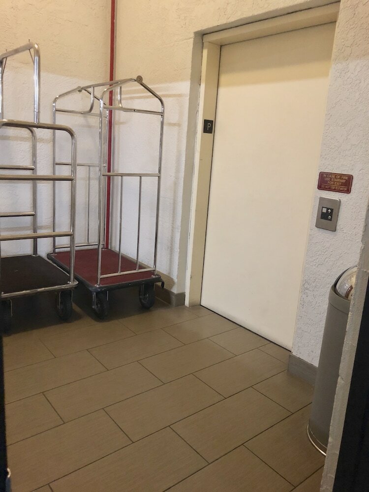 Фото Huntington Beach Inn