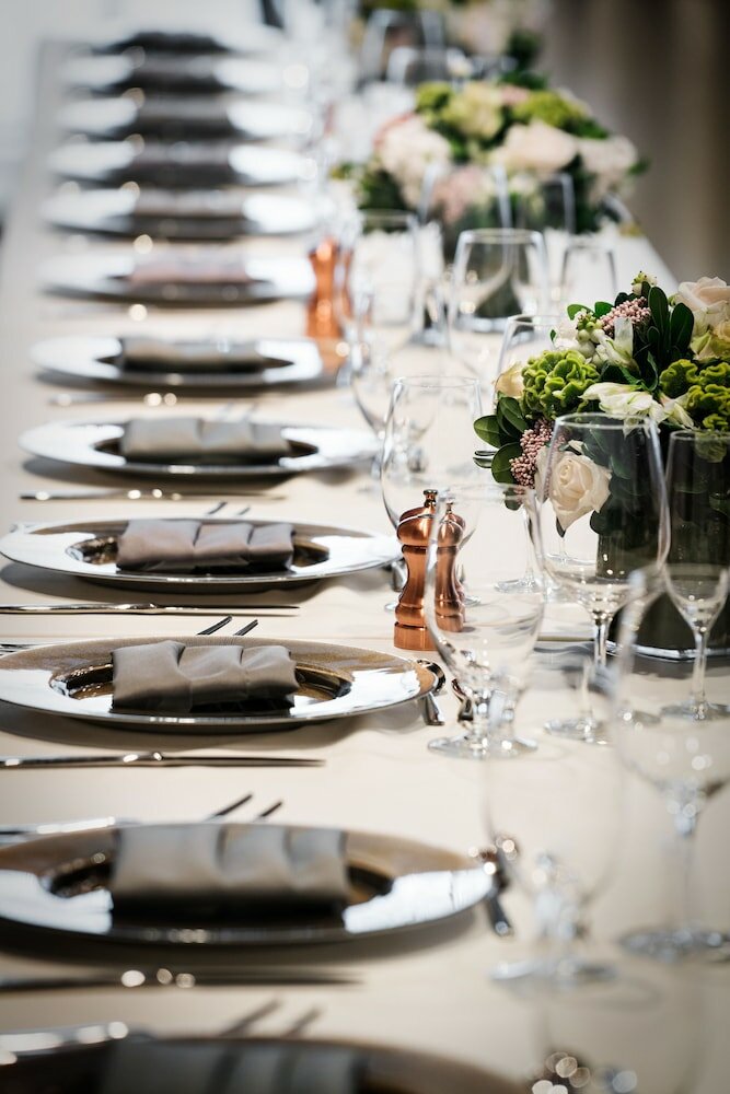 Фото Halcyon - a hotel in Cherry Creek