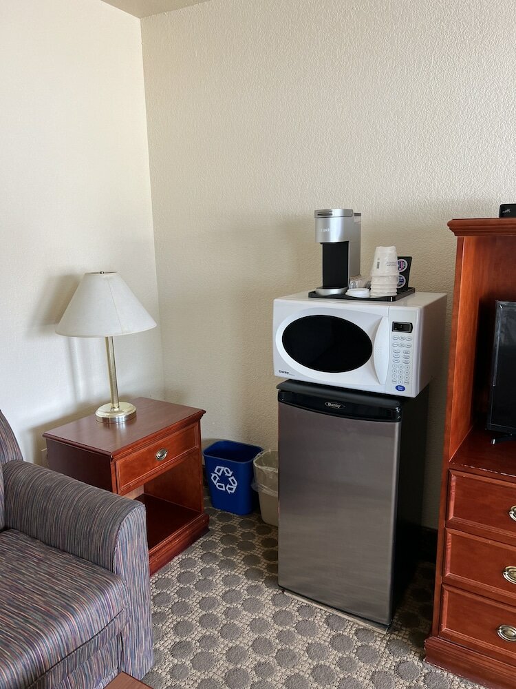 Фото Travelodge by Wyndham Drumheller