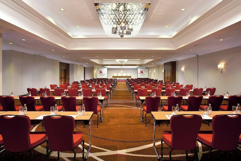 Фото Leipzig Marriott Hotel