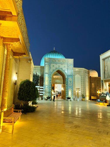 Внешний вид отеля Lia! by Minyoun Stars of Ulugbek в Каттакишлаке, фото 1