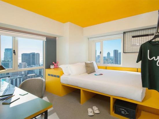 Фото lyf Malate Manila