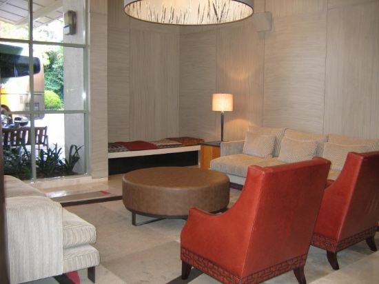 Фото Waipuna Hotel & Conference Centre