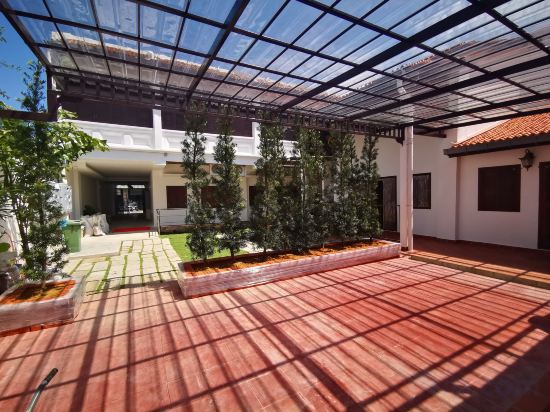 Фото Mclane Boutique Hotel