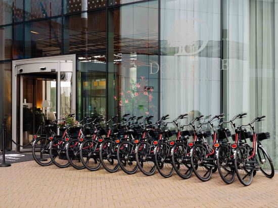 Фото DoubleTree by Hilton Amsterdam Centraal Station