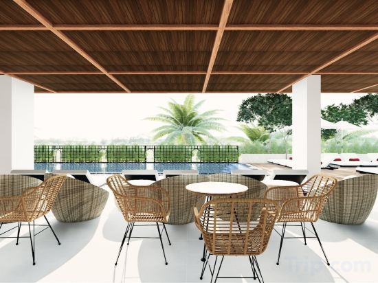 Фото Travelodge Phuket Town