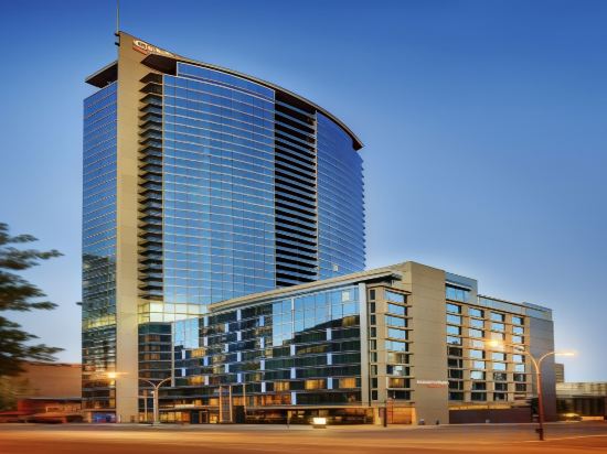 Фото Courtyard by Marriott Montreal Downtown