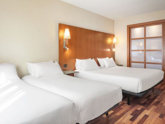 Фото Hotel Ciudad de Lleida