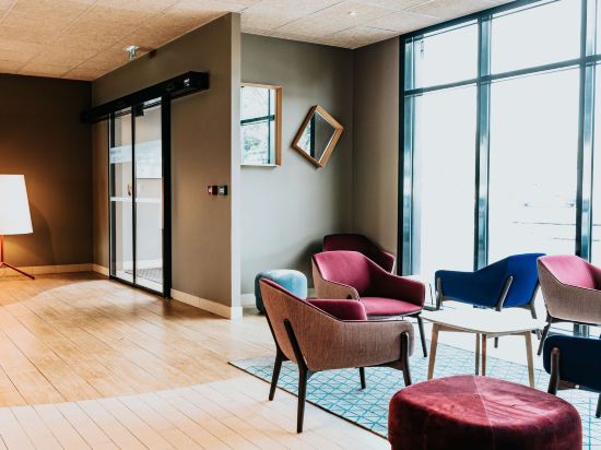 Фото Ibis Rouen Centre Rive Gauche Mermoz