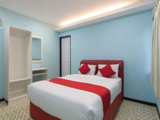 Фото Oyo 1136 Pd Star Hotel