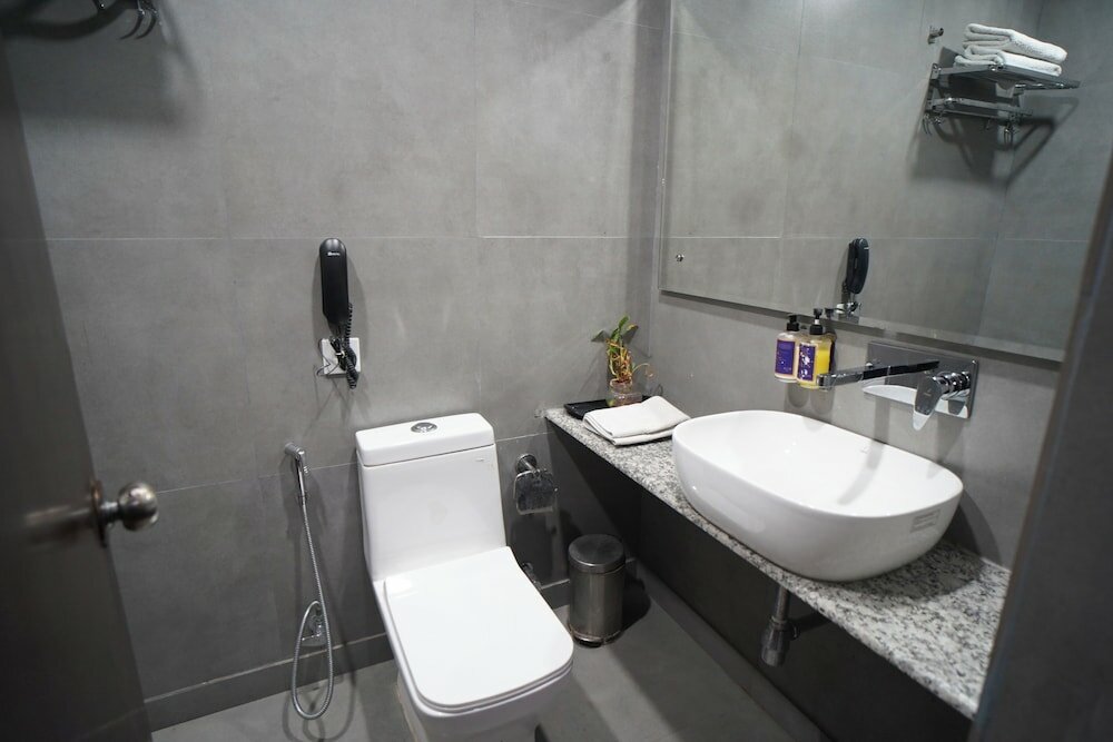 Фото The Corus Hotel