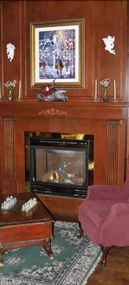 Фото Auberge Montebello