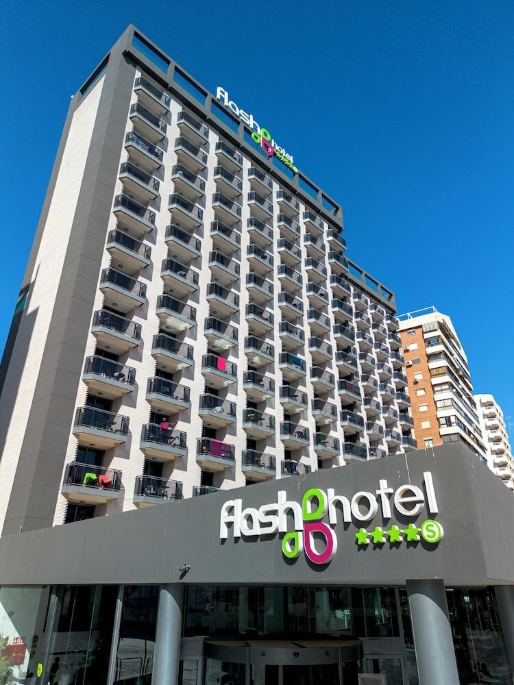 Фото Flash Hotel Benidorm