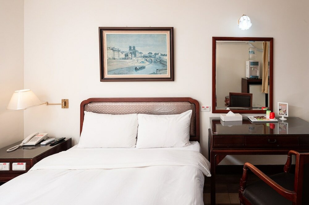 Фото Peach Hotel