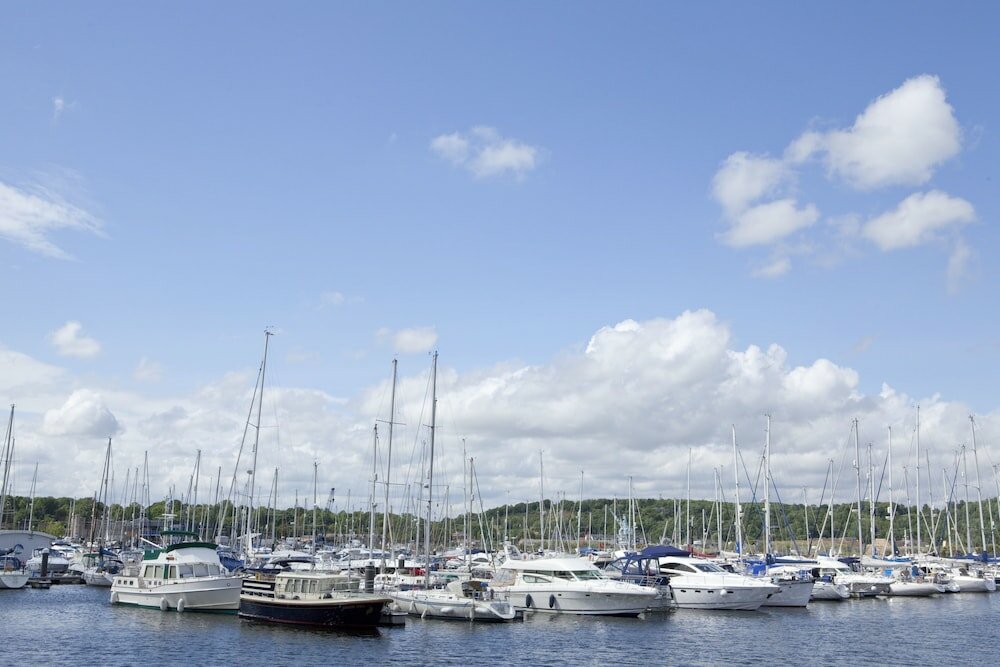 Фото Ship & Trades