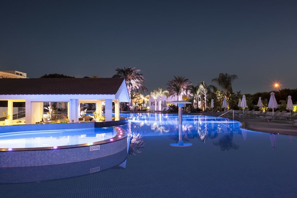 Фото Christofinia Hotel