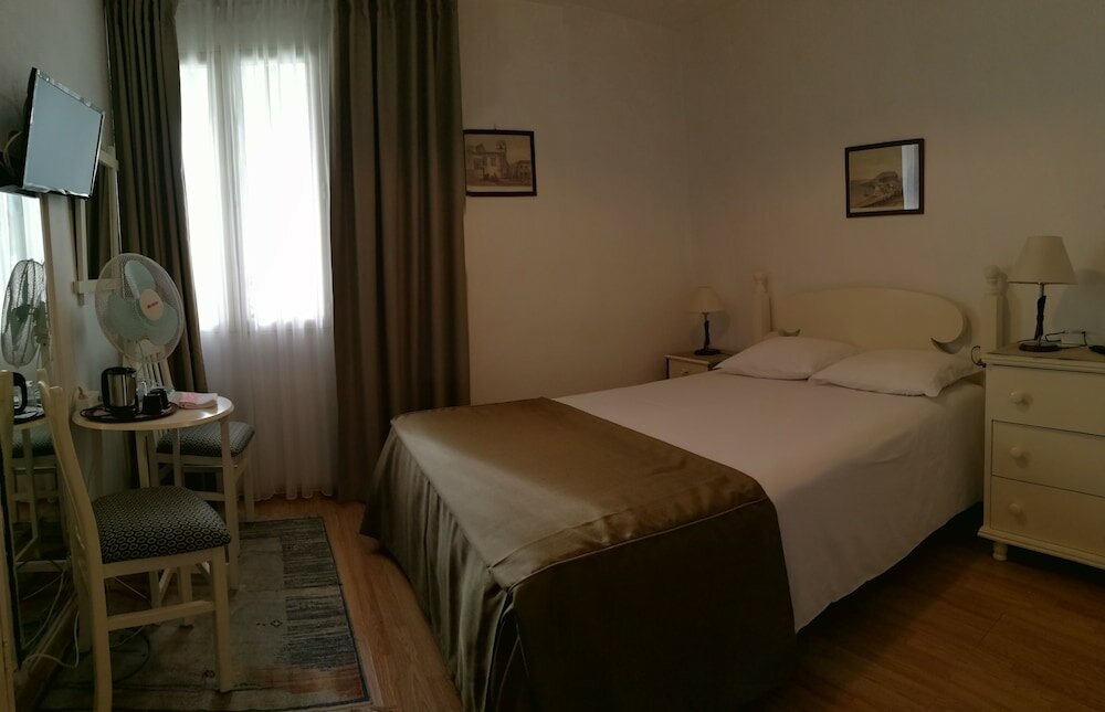 Фото Pensão Residencial Vila Teresinha