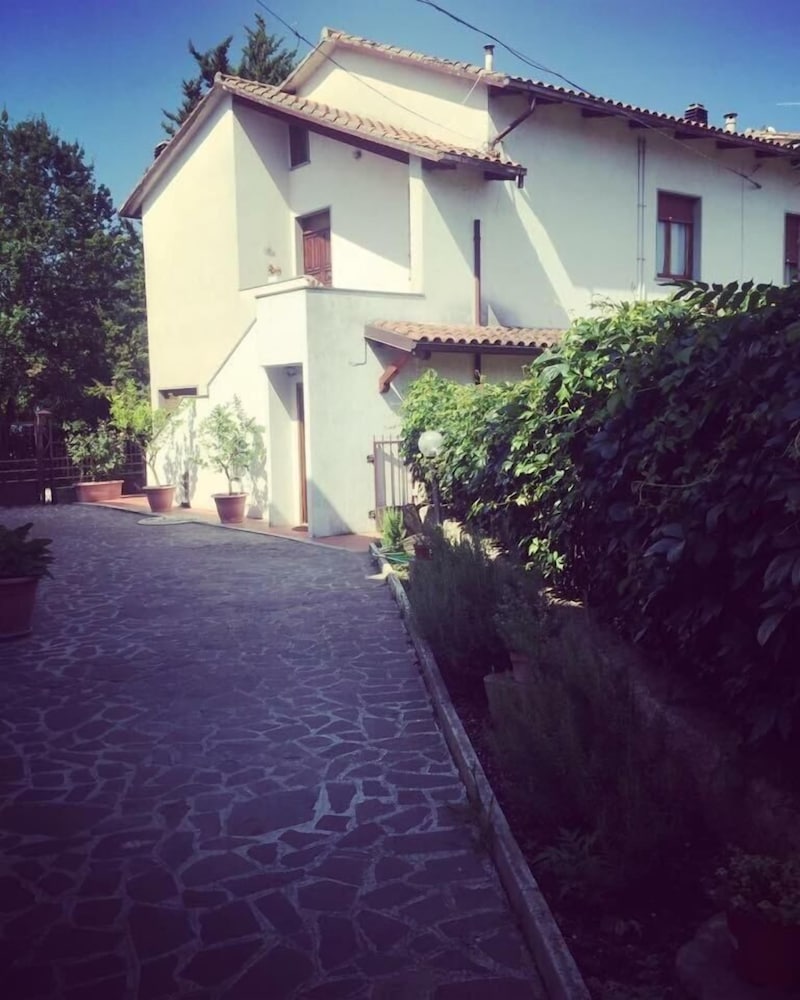 Фото Hotel Boni Cerri