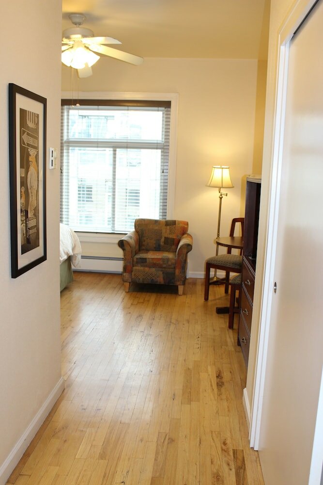 Фото Washington Plaza Apartments