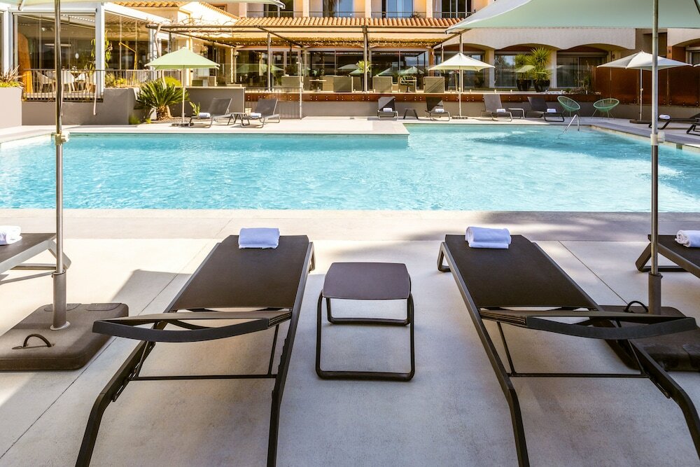 Фото Holiday Inn Perpignan