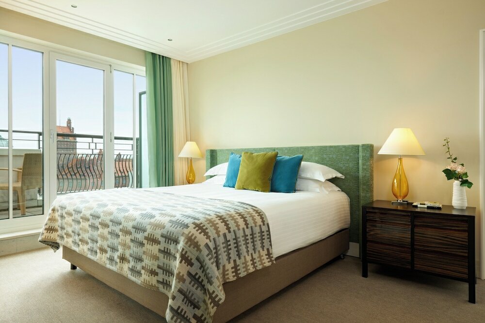 Фото Rocco Forte The Charles Hotel