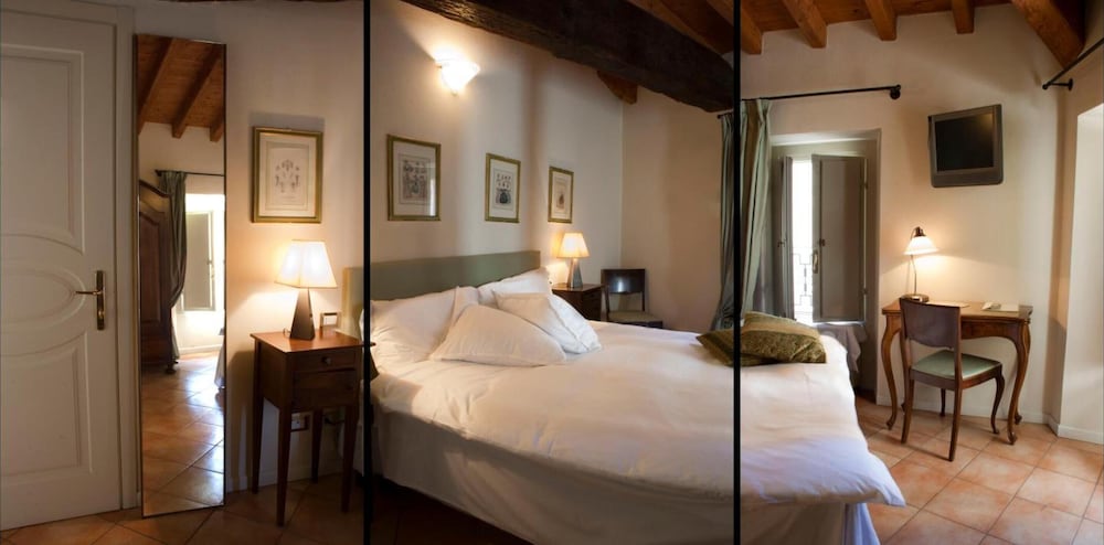 Фото Albergo Orologio