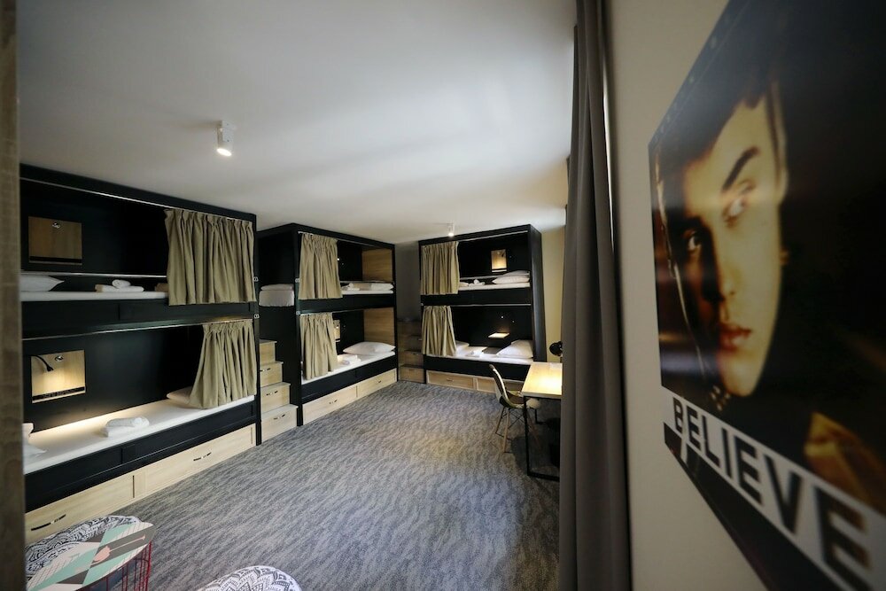 Фото Downtown Boutique Hostel