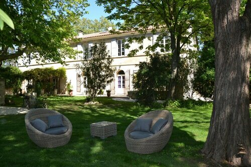 Внешний вид отеля Mas de Capelou в Авиньоне, фото 2