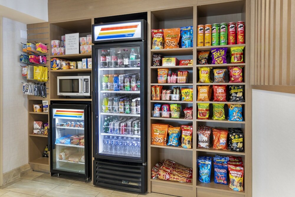 Фото Holiday Inn Express Colton-Riverside North, an Ihg Hotel