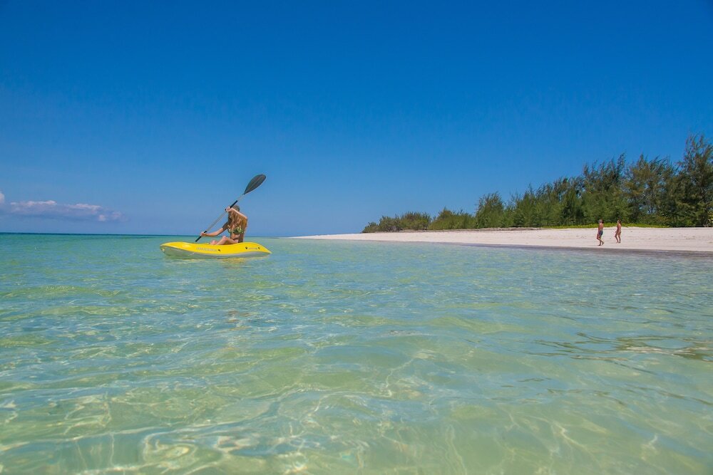 Фото Konokono Beach Resort and Isaraya Over Water Villa