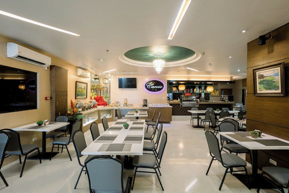 Фото Allure Hotel & Suites