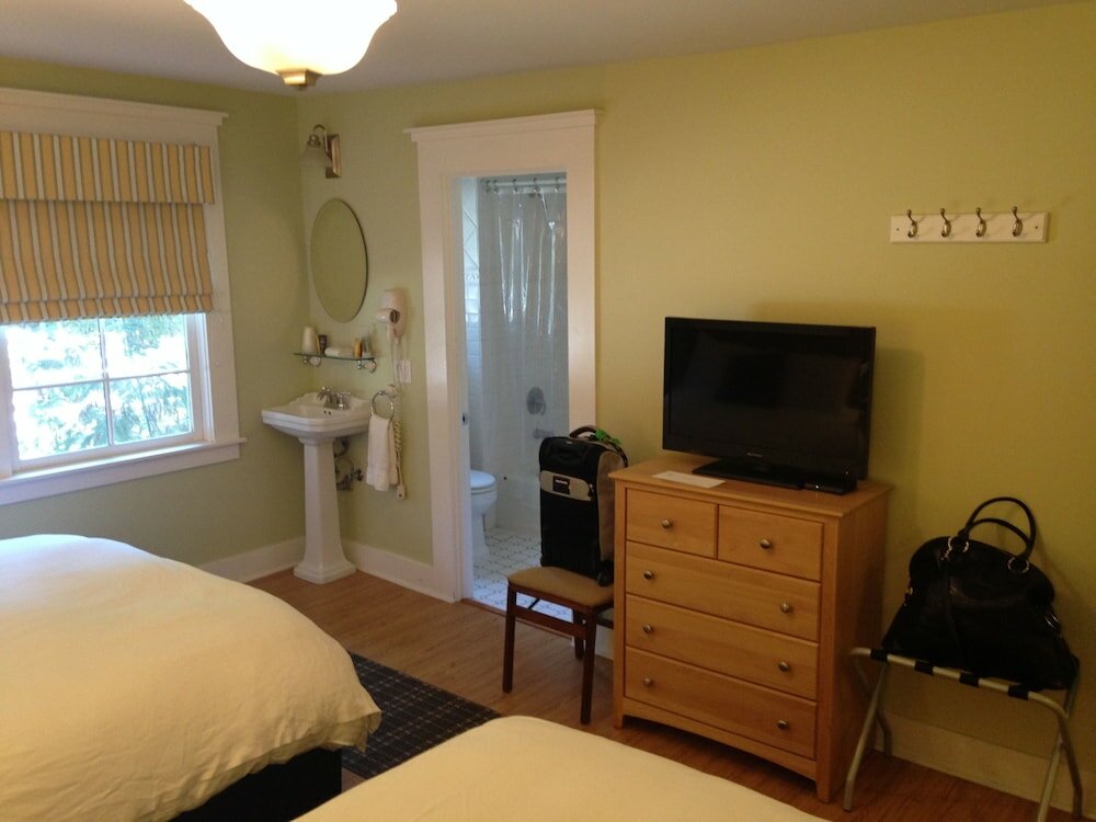 Фото Highland Dell Lodge