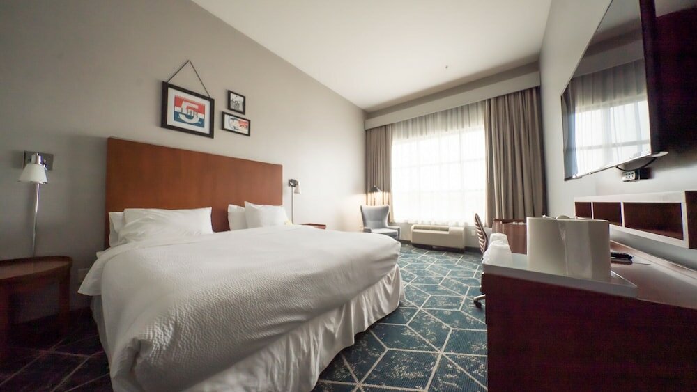 Фото Four Points by Sheraton Oklahoma City Quail Springs