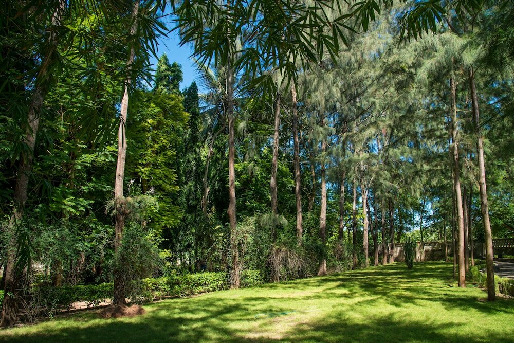 Фото Sunrise Beach Resort