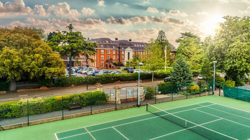 Фото The Lensbury Resort