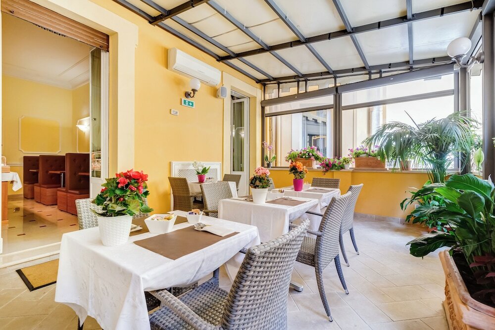 Фото Hotel Cellini