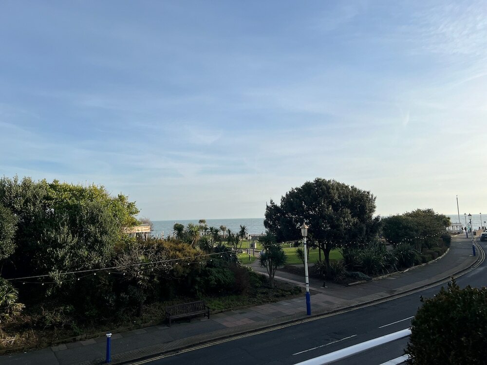 Фото The New England