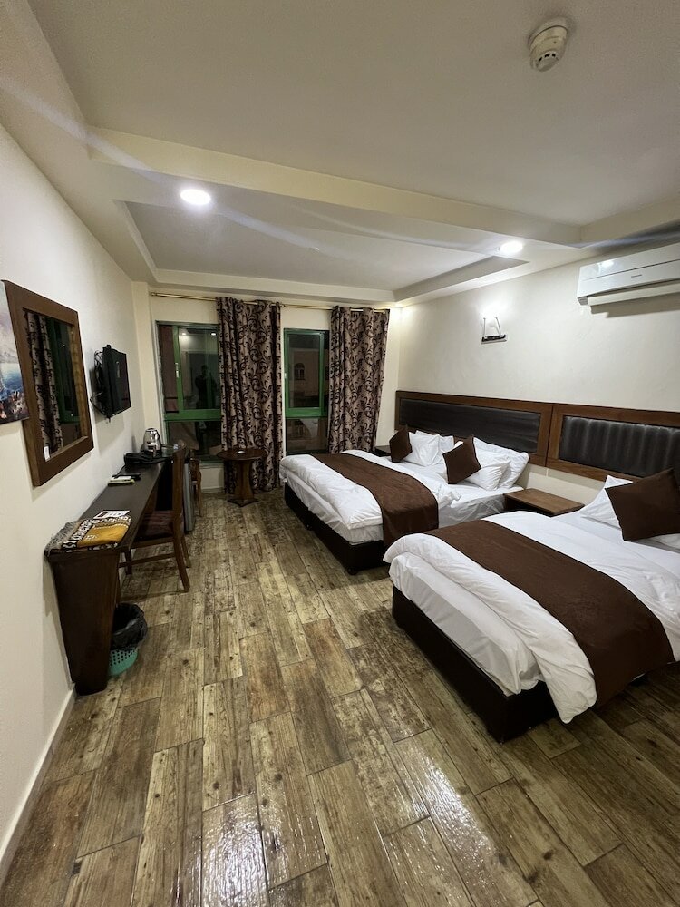 Фото Hawa Amman Hotel