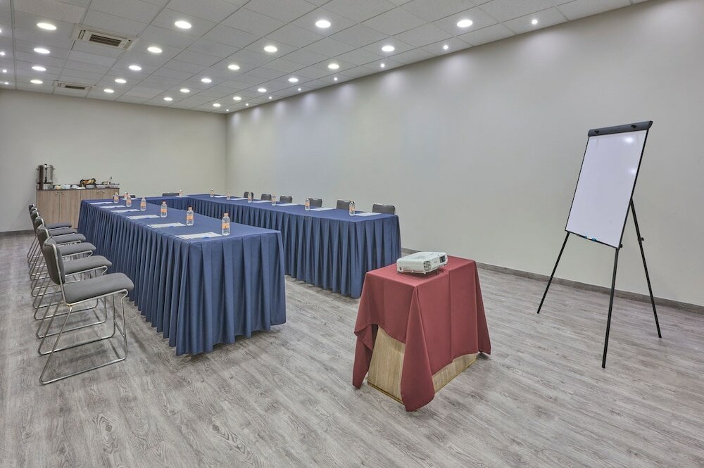 Фото City Express by Marriott Aeropuerto Ciudad De México