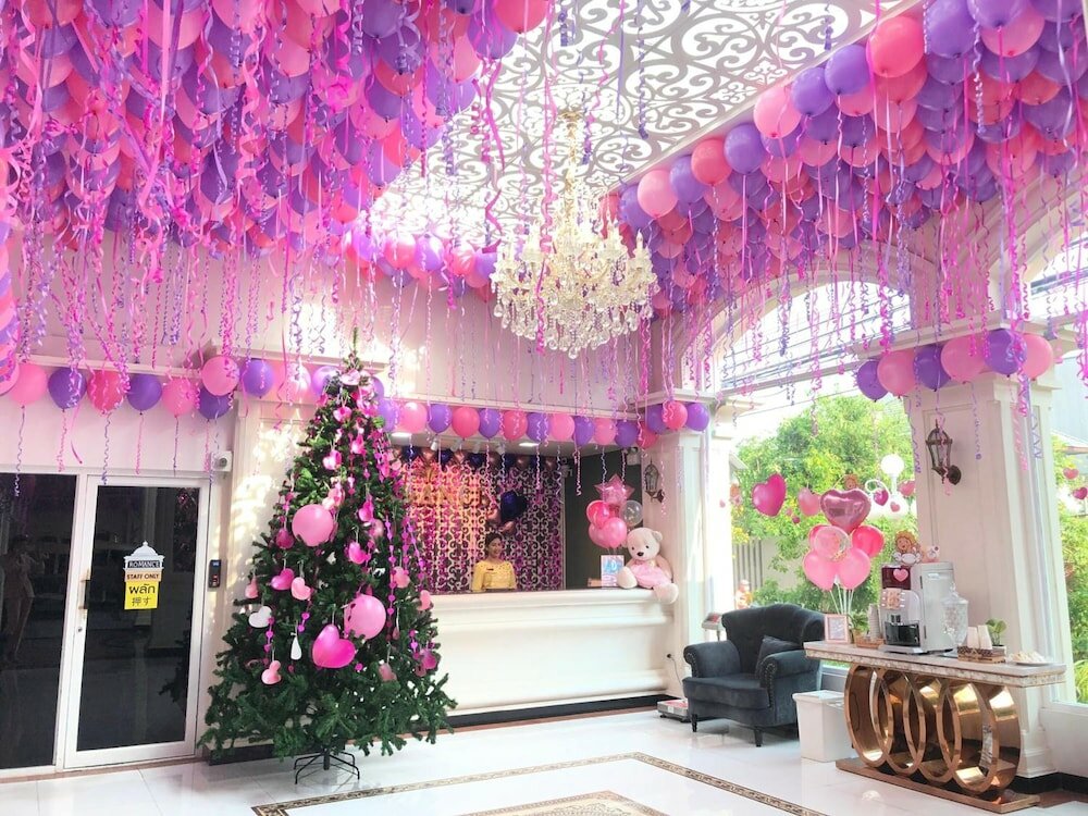 Фото Romance Hotel Sukhumvit 97