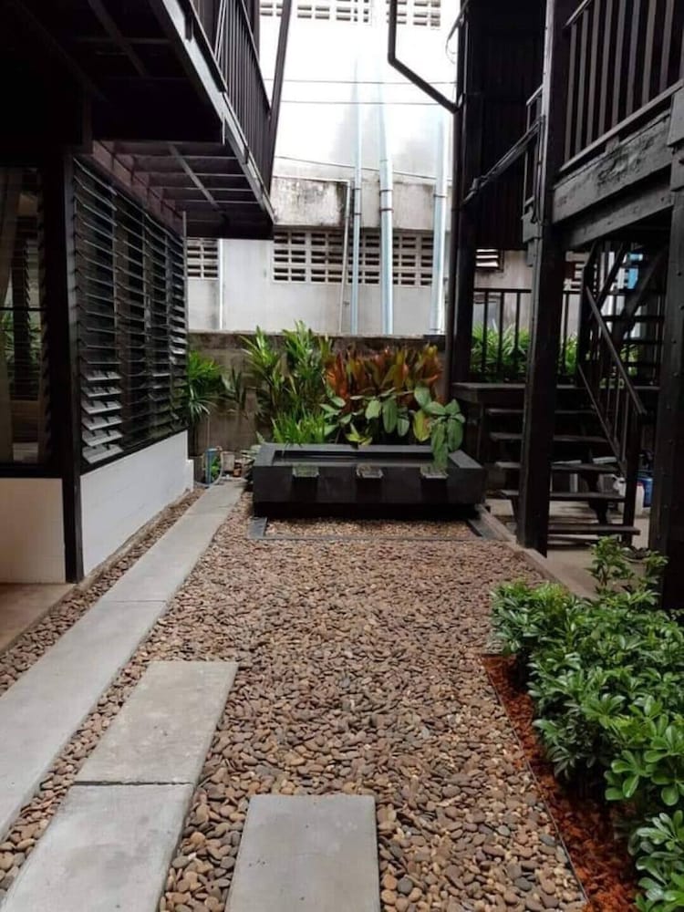 Фото Thapae Happy House