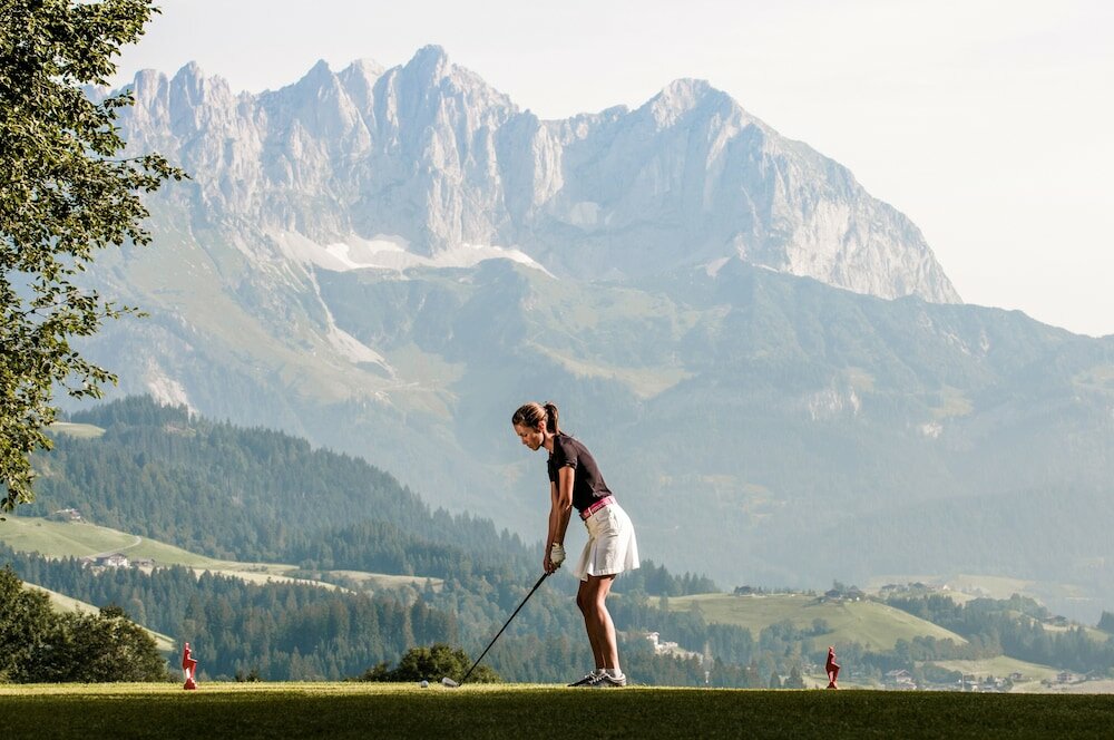 Фото Landsitz Römerhof - Hotel Apartments
