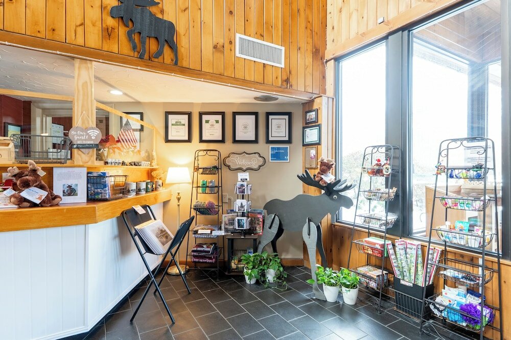 Фото Fireside Inn & Suites Gilford