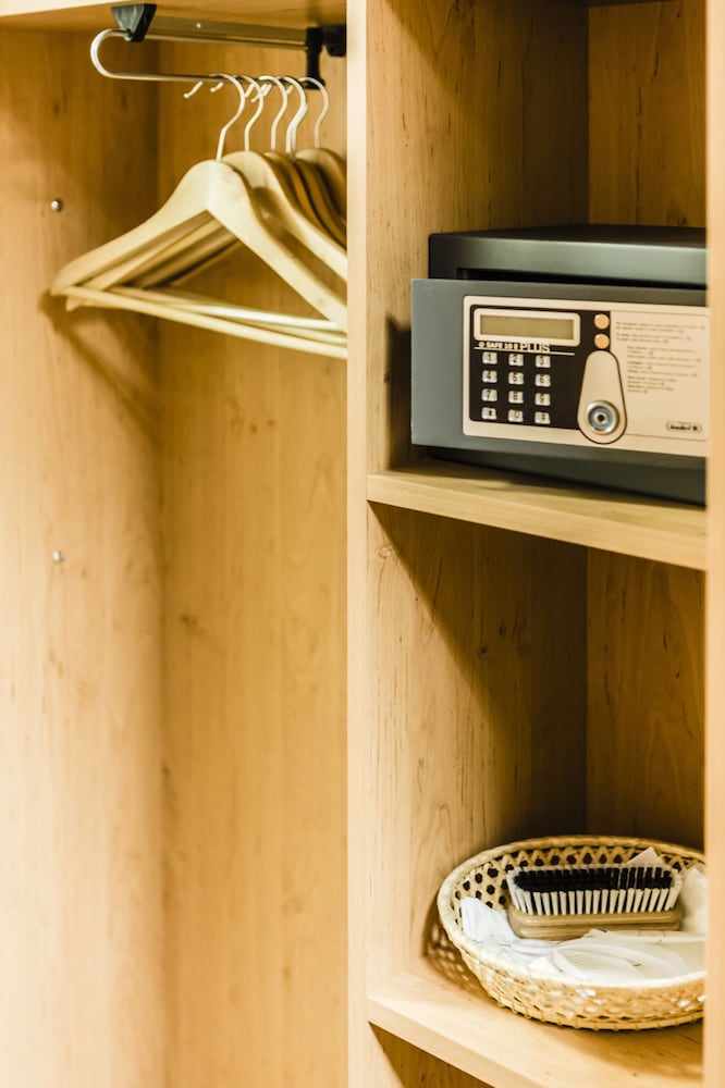 Фото Archibald City