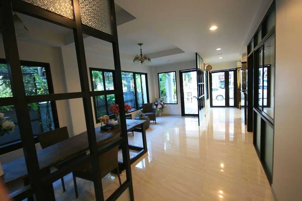 Фото Namamema Boutique Hotel