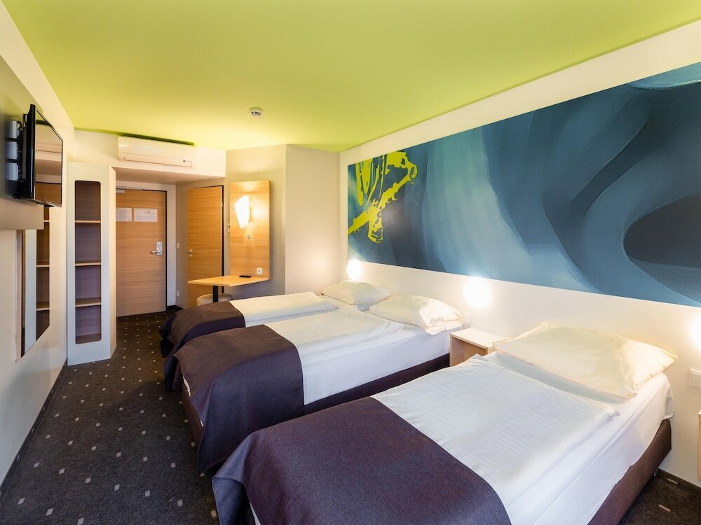 Фото B&b Hotel Krefeld