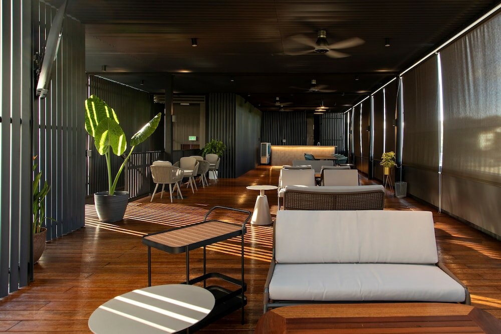 Фото The Brunei Hotel