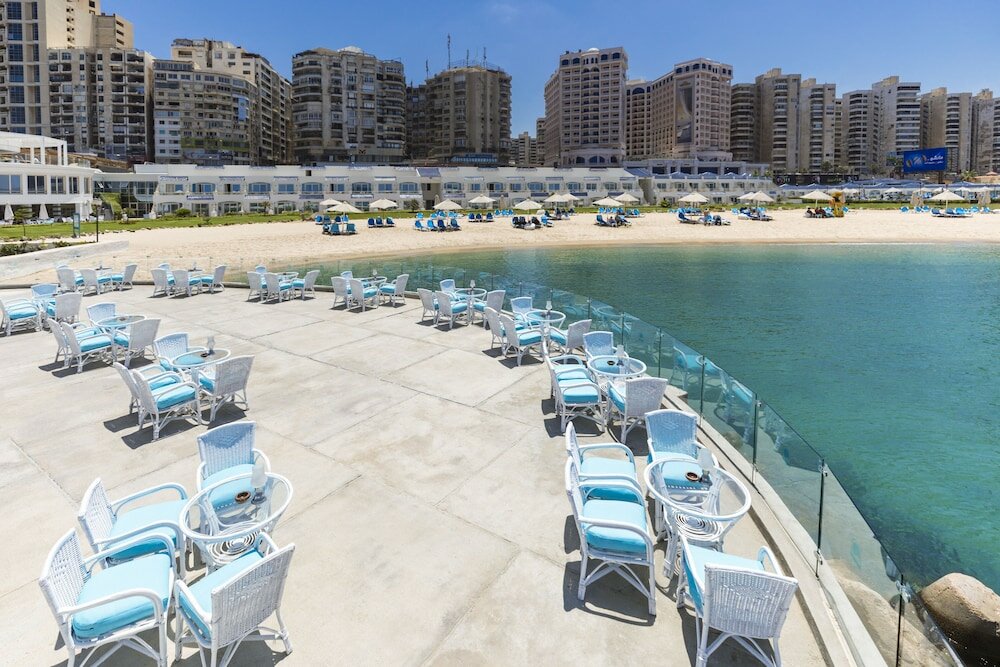 Фото Sunrise Alex Avenue Hotel